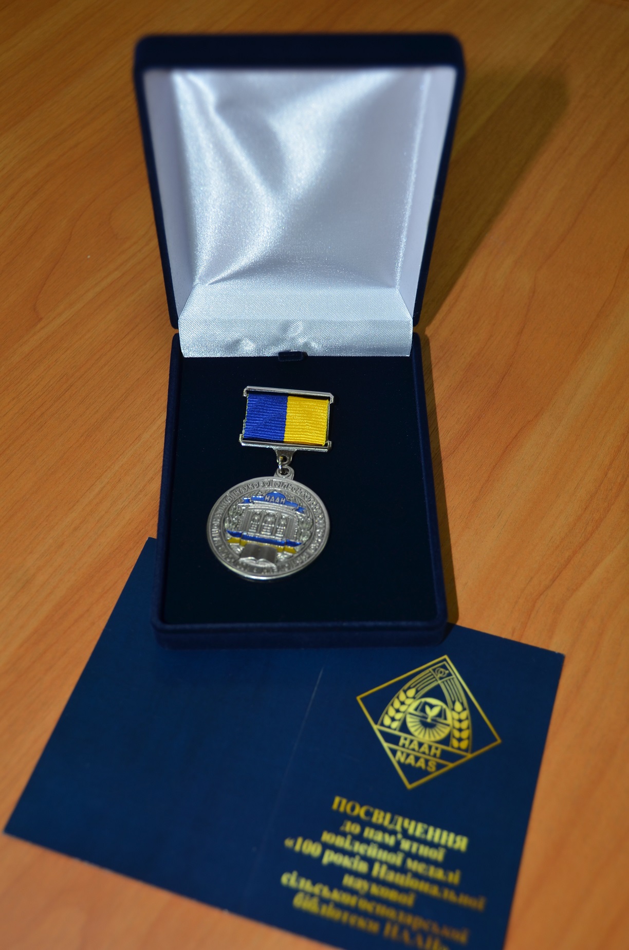 6